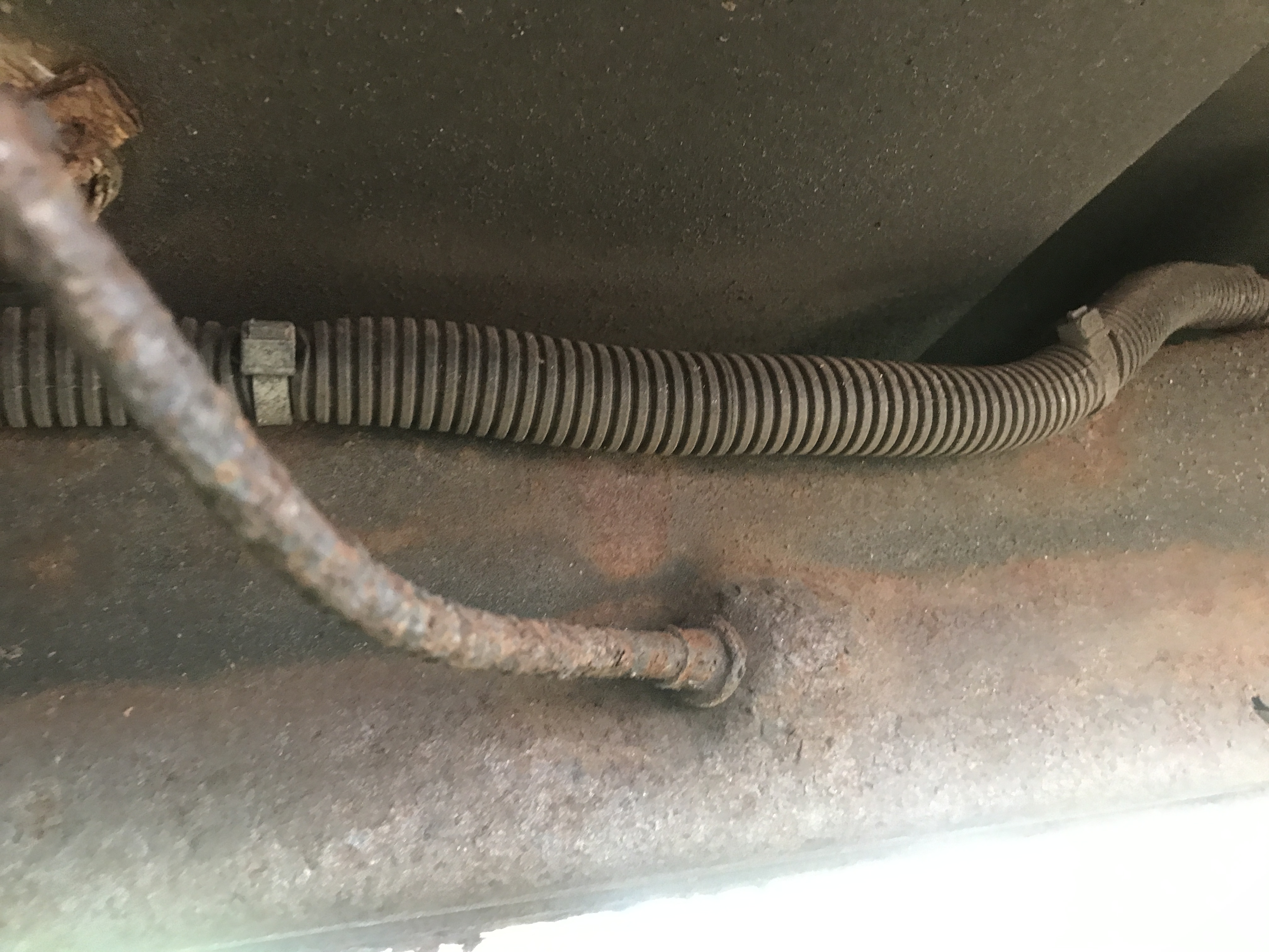 1991 Dodge Dakota Pickup ONE OWNER 117K 8 foot bed and roomy bench seating NICE — photo 85